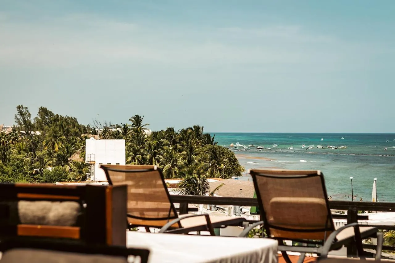 Aldea Thai Beachfront Condos Playa del Carmen 0*,