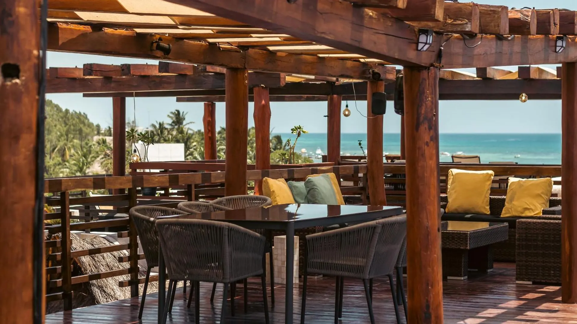 Aldea Thai Beachfront Condos Playa del Carmen 0*,  Mexico