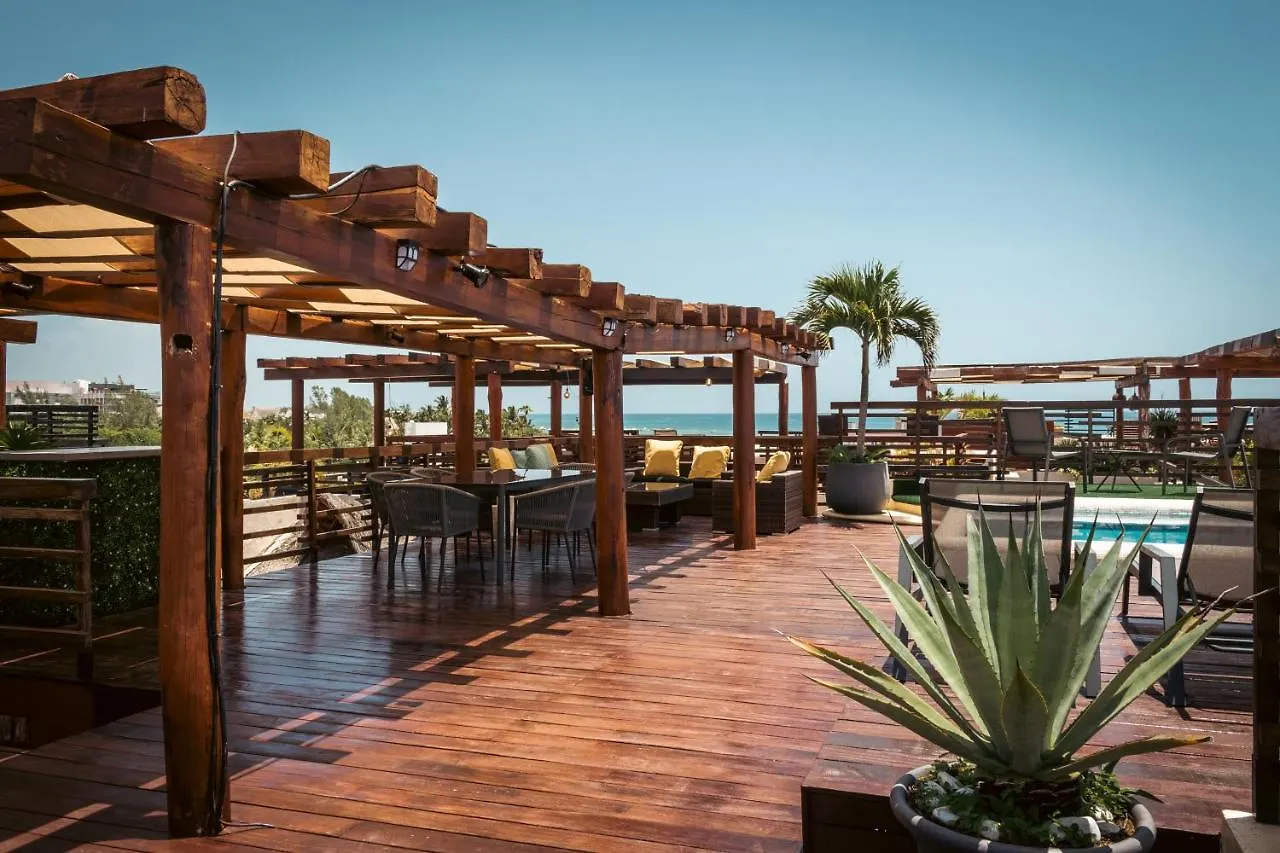 Aldea Thai Beachfront Condos Playa del Carmen 0*,  Mexico